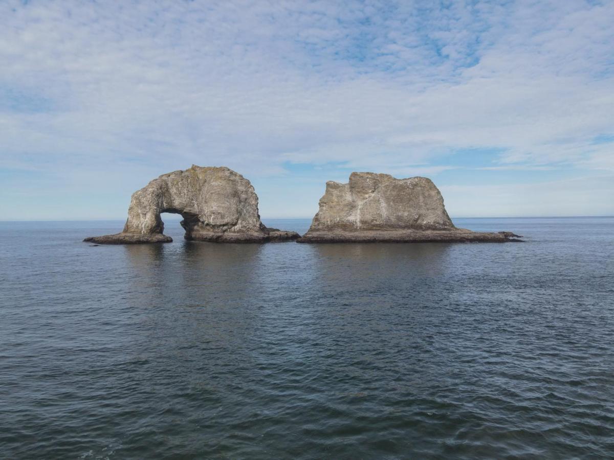 Rockaway Beach Vibes,Waterfront Oceanfront Rockaway Beach House Near Downtown,Wifi, Washer Dryer Esterno foto